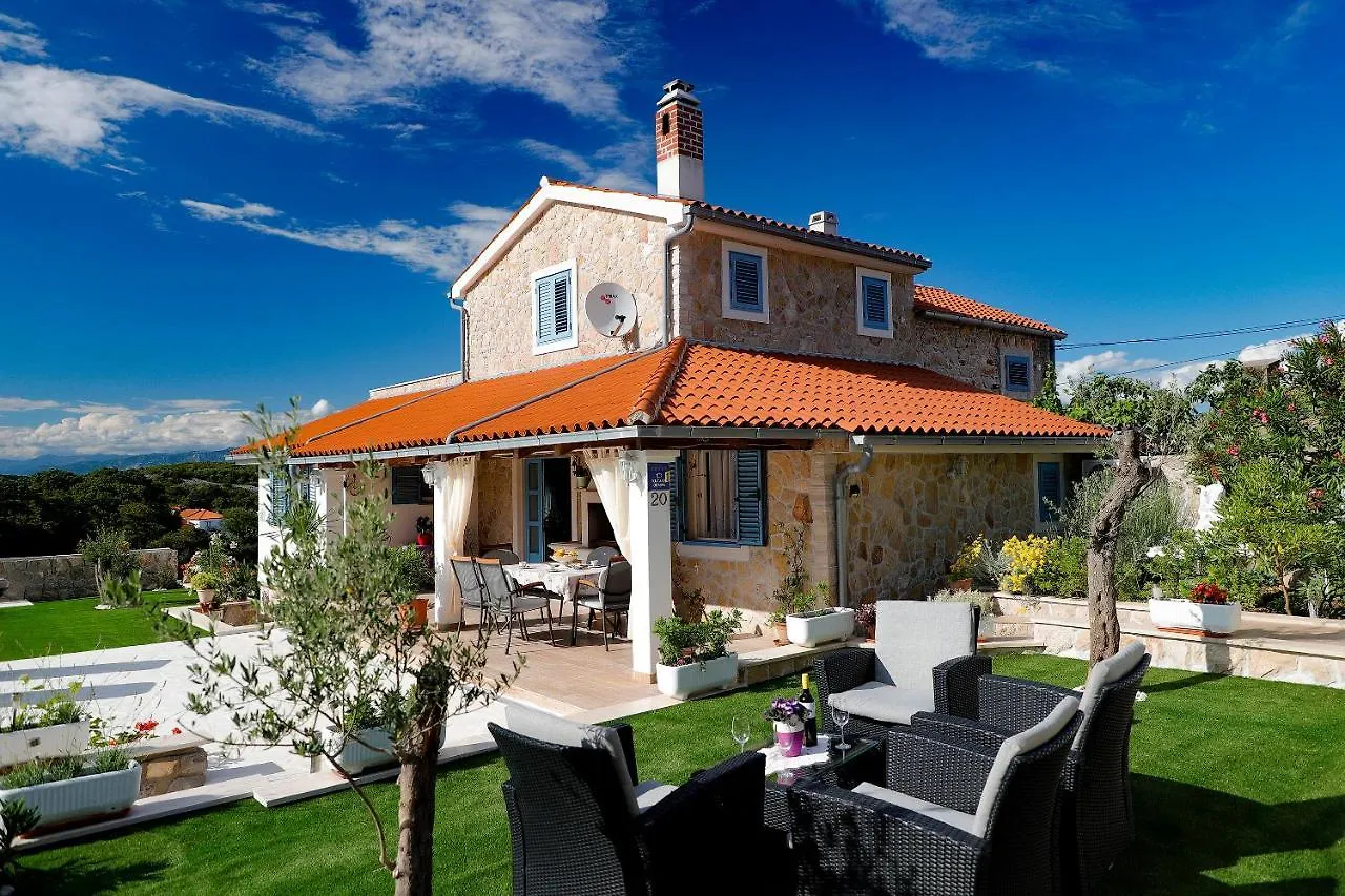Romantic Stone Villa With Pool, Panoramic Sea View Near The Beach - By Traveler Tourist Agency Krk Id 2134 Vrbnik  0*, Vrbnik (Primorje-Gorski Kotar) Croazia
