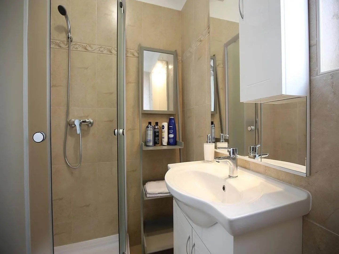 Romantic Stone Villa With Pool, Panoramic Sea View Near The Beach - By Traveler Tourist Agency Krk Id 2134 Vrbnik